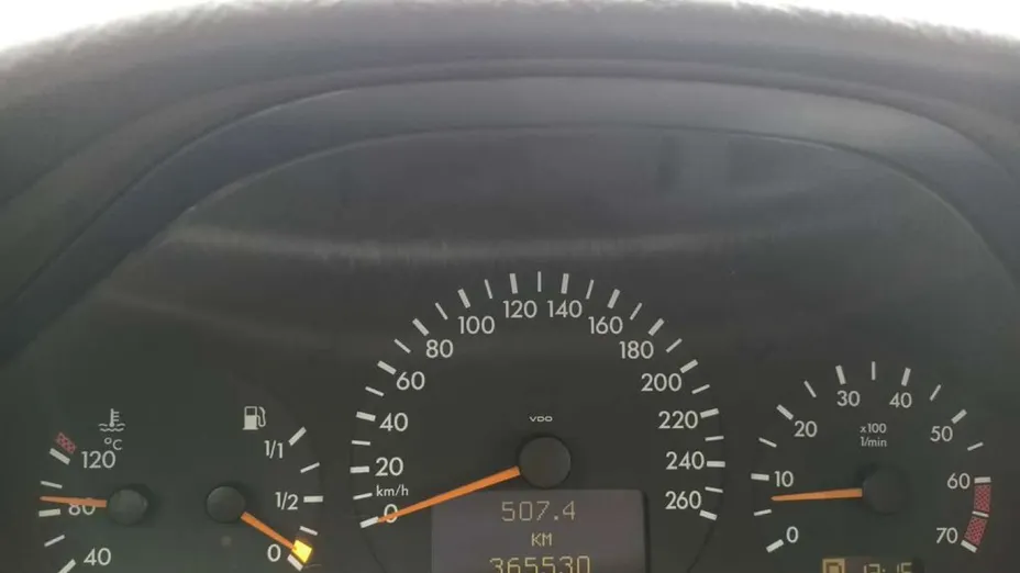 MERCEDES-BENZ CLK -