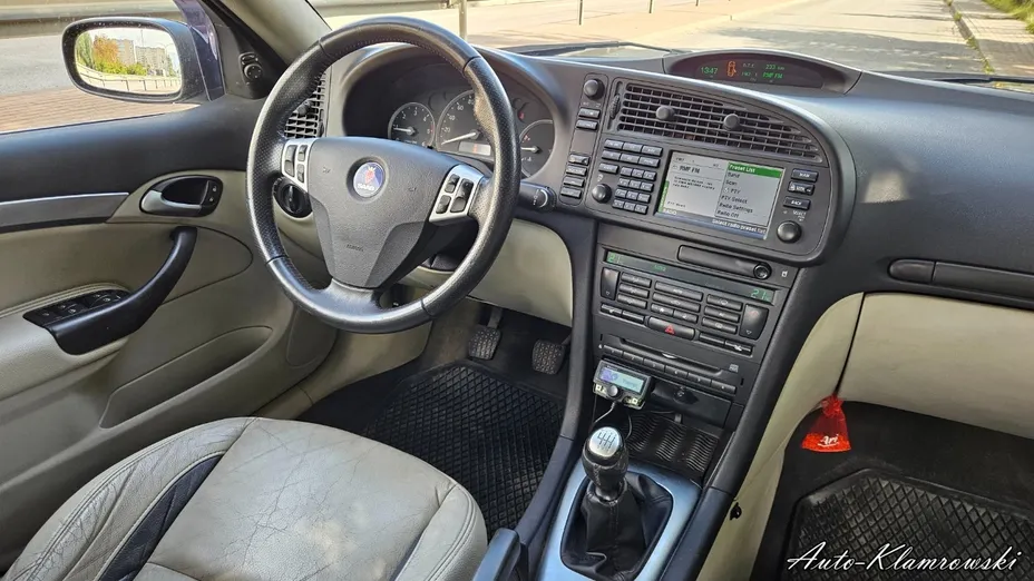 SAAB 9-3 -