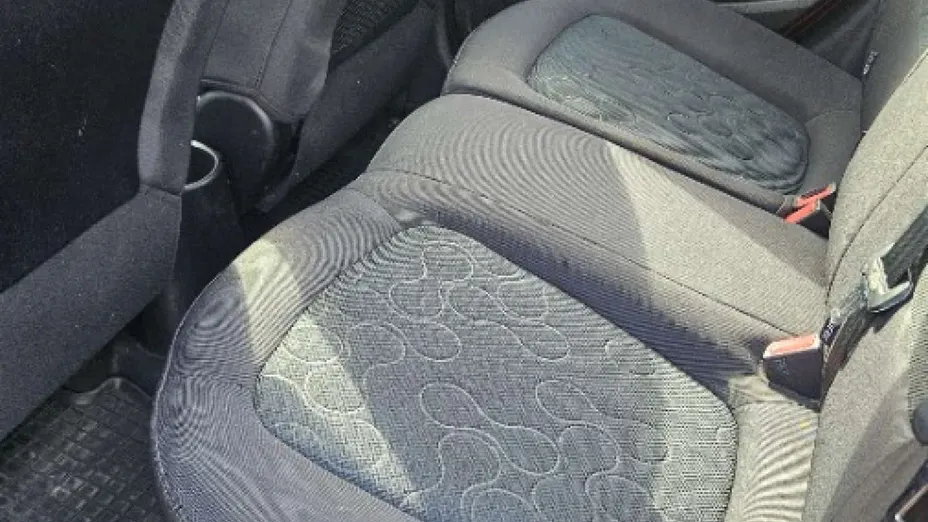 HYUNDAI i20 -