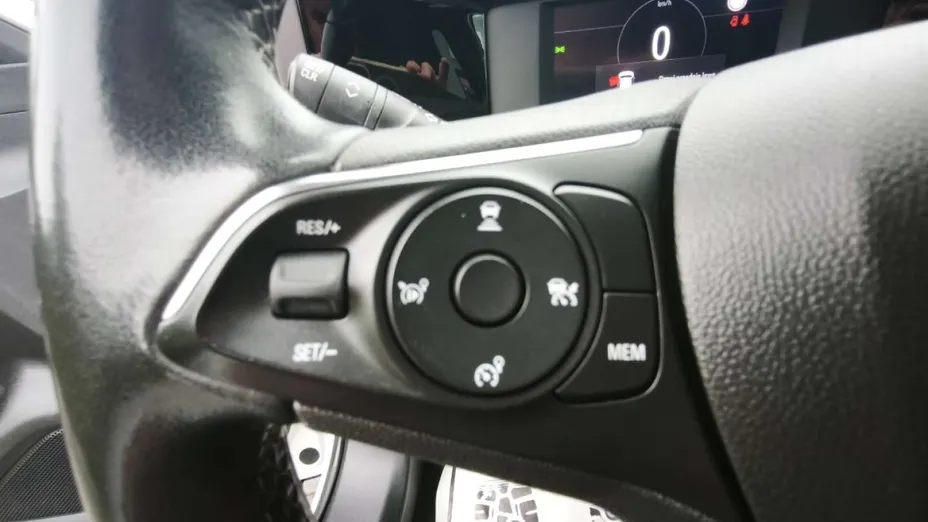 OPEL Mokka -