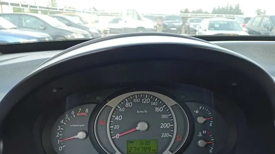HYUNDAI Tucson -