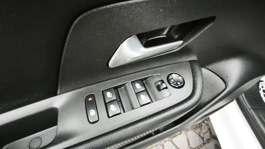 OPEL Mokka -