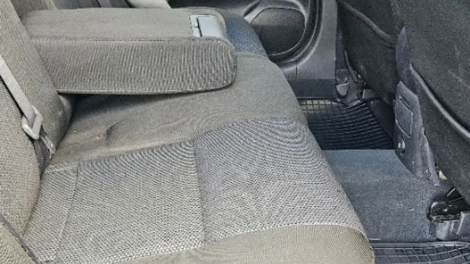 TOYOTA Avensis -
