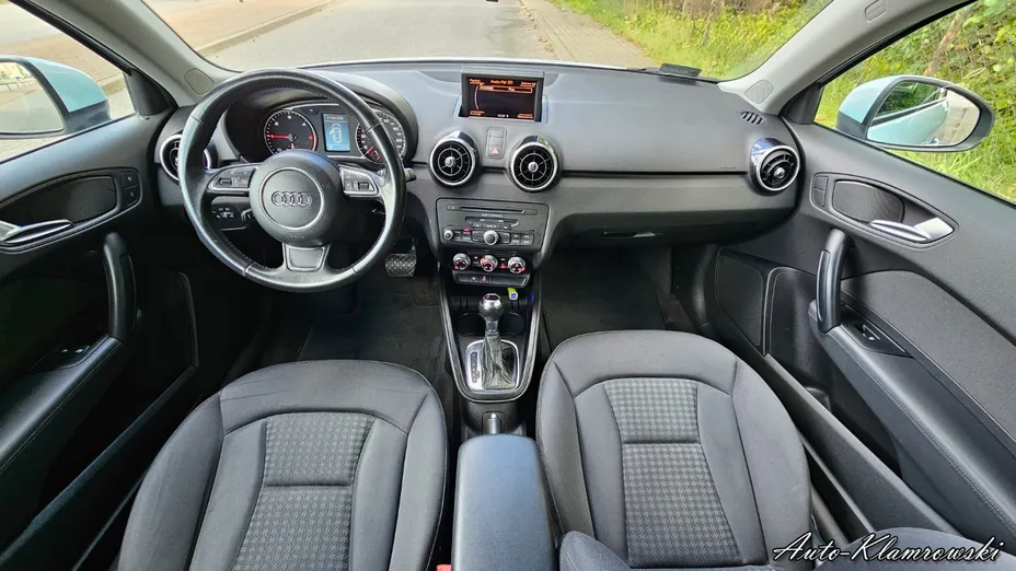 AUDI A1 -