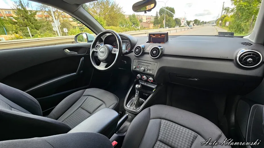 AUDI A1 -