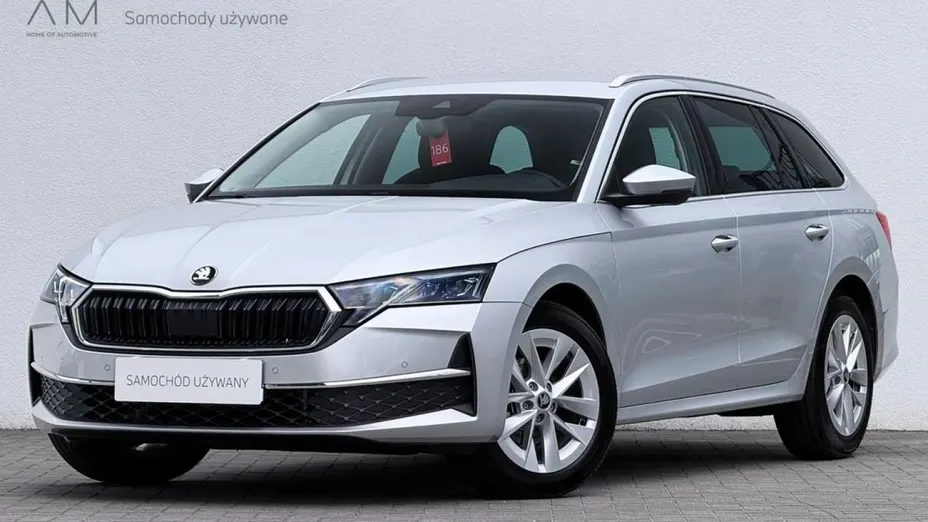 SKODA Octavia -