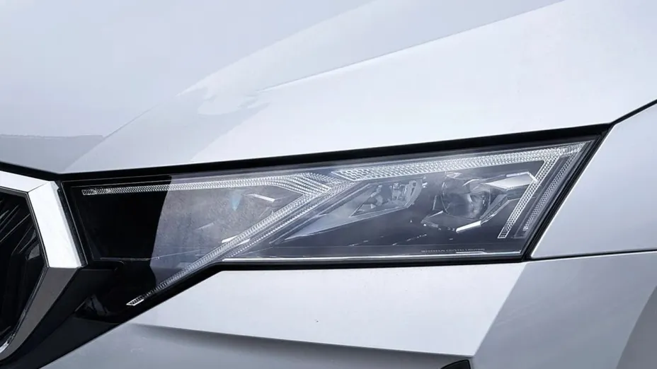 SKODA Octavia -
