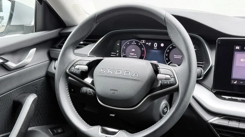 SKODA Octavia -