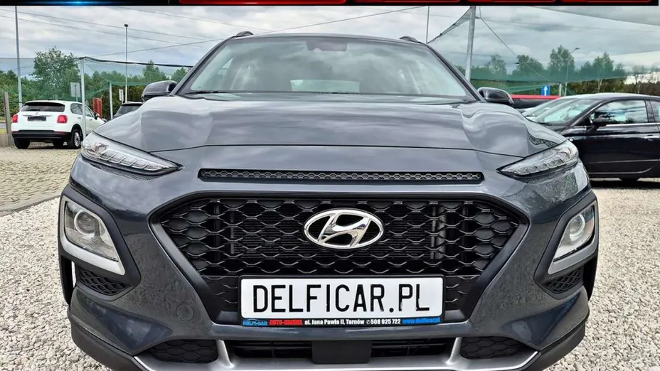 HYUNDAI Kona -