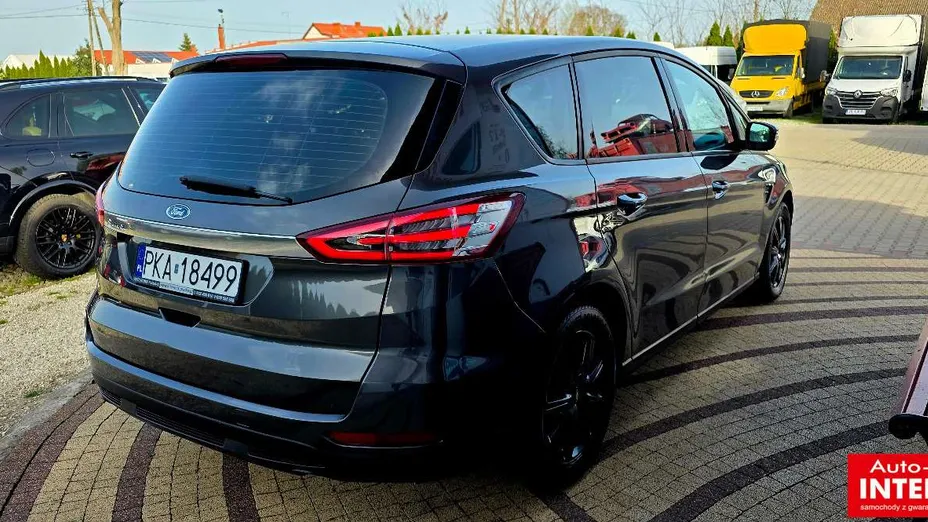 FORD S-MAX -