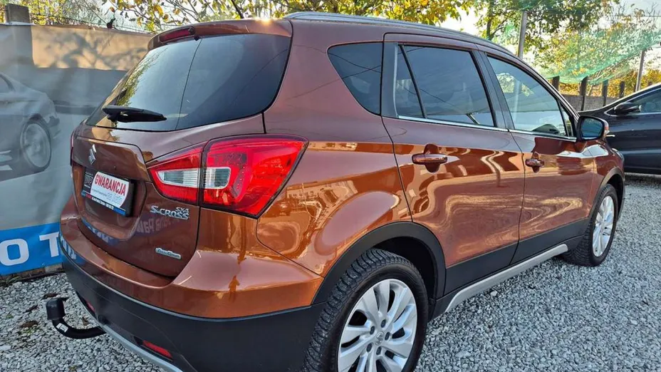 SUZUKI SX4 -