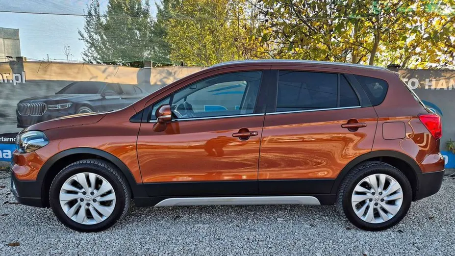 SUZUKI SX4 -