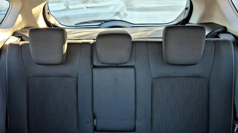 SUZUKI SX4 -