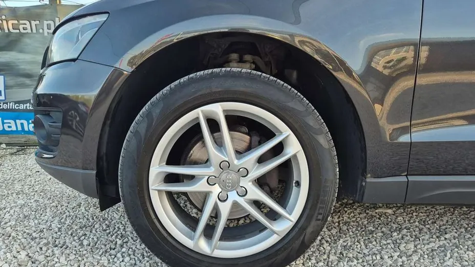 AUDI Q5 -