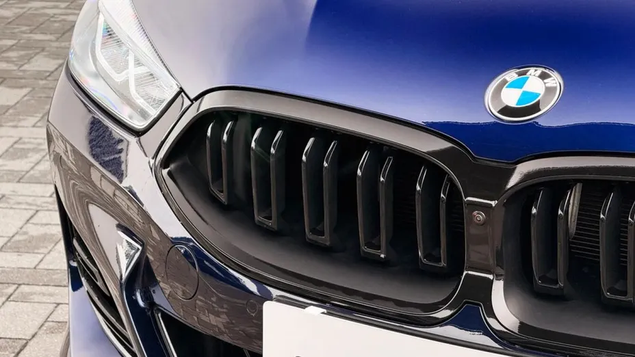BMW Seria 8 -