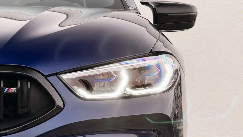 BMW Seria 8 -