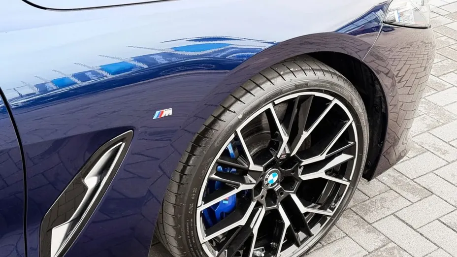 BMW Seria 8 -