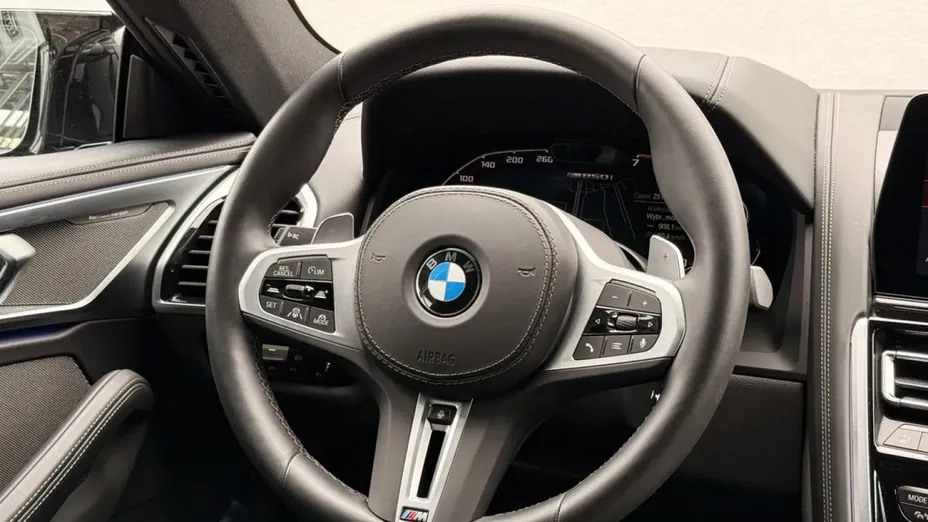 BMW Seria 8 -