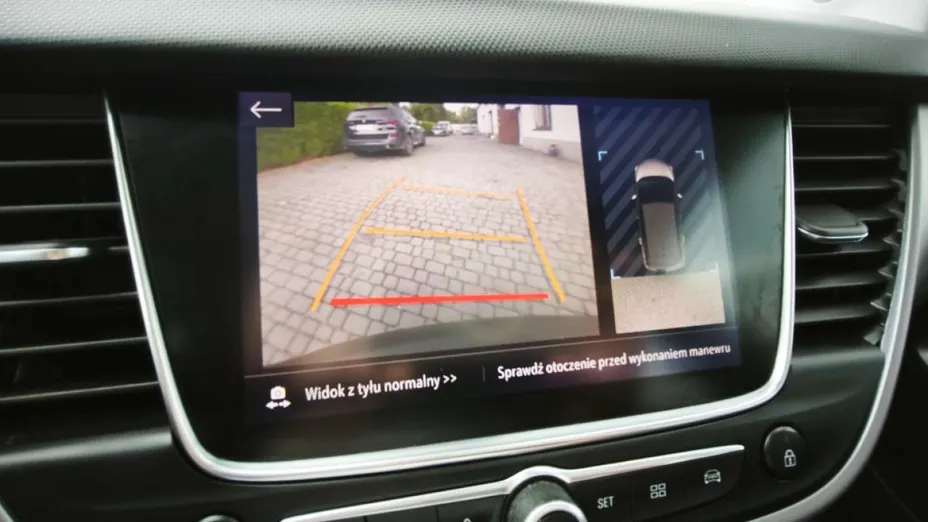 OPEL Crossland X -