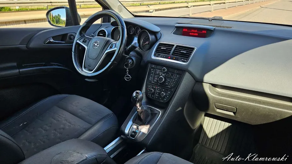 OPEL Meriva -