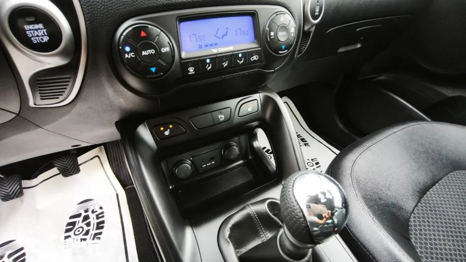 HYUNDAI ix35 -