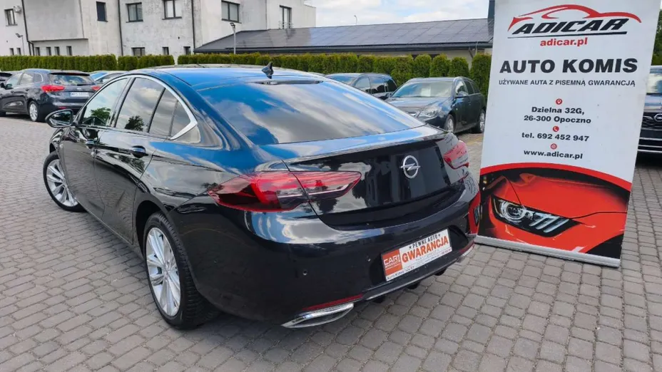 OPEL Insignia -