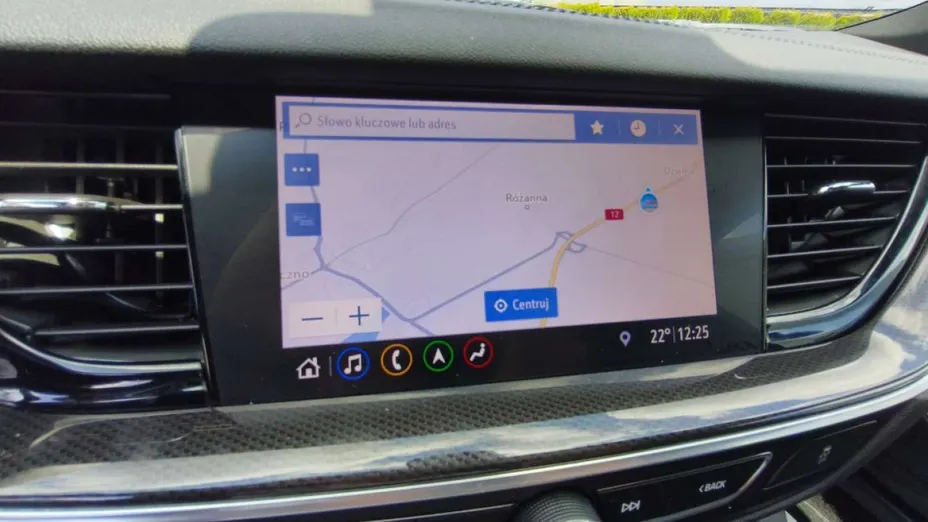 OPEL Insignia -