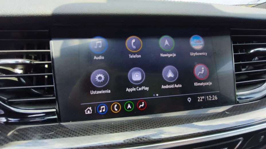 OPEL Insignia -