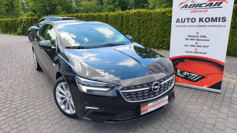 OPEL Insignia -