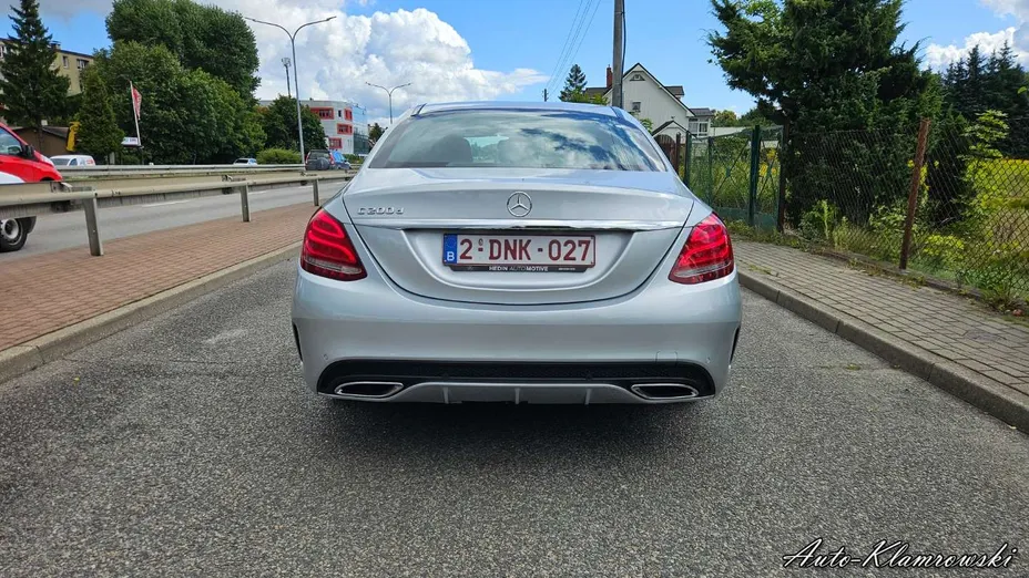 MERCEDES-BENZ C Klasa -