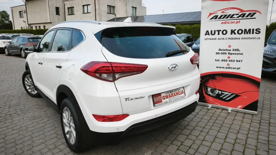 HYUNDAI Tucson -
