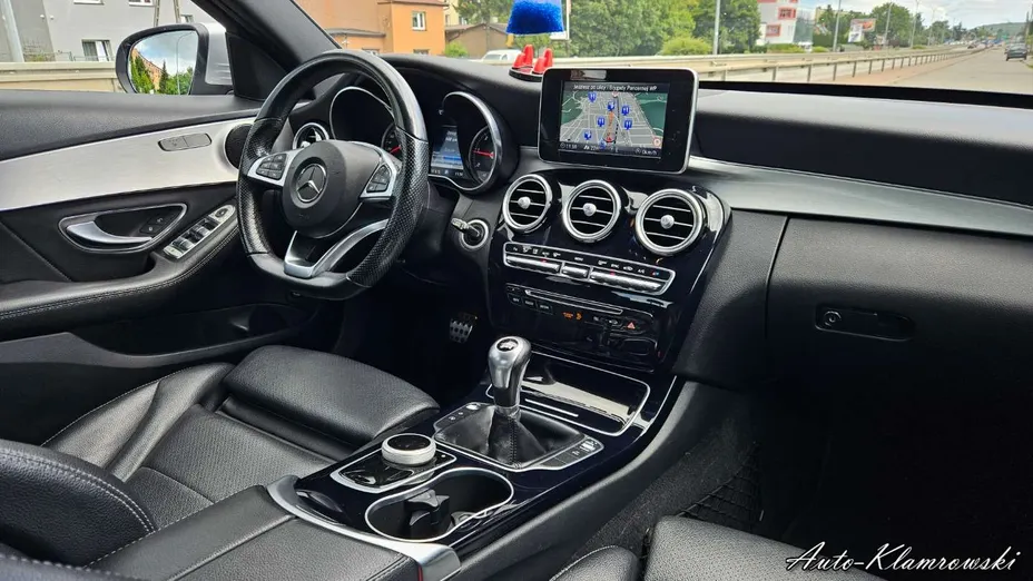 MERCEDES-BENZ C Klasa -