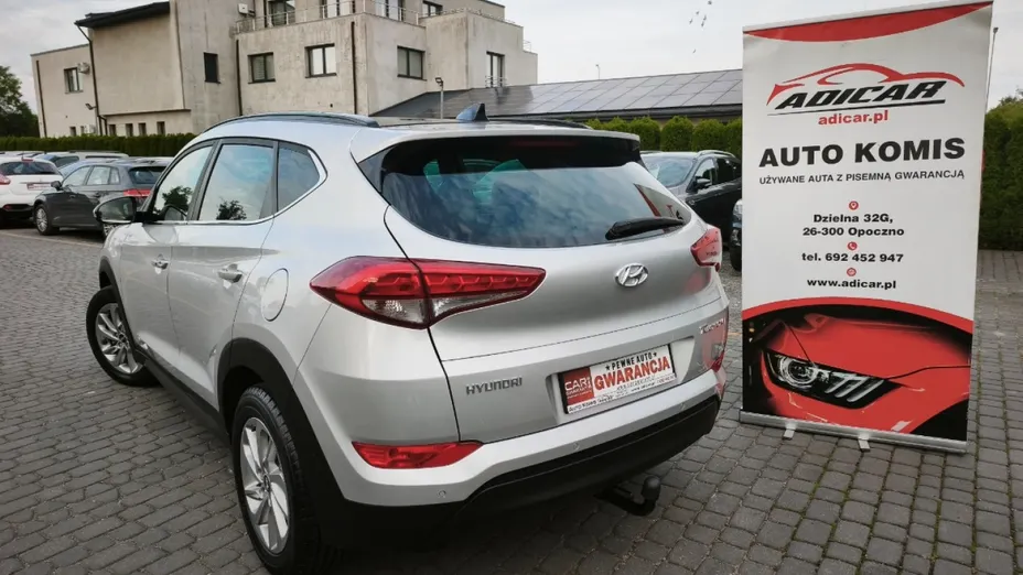 HYUNDAI Tucson -