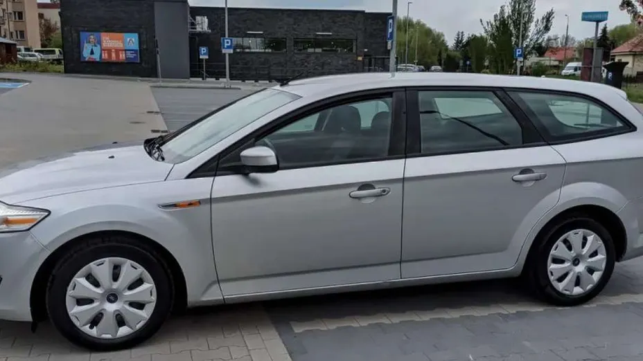FORD Mondeo -