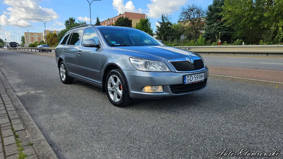 SKODA Octavia -