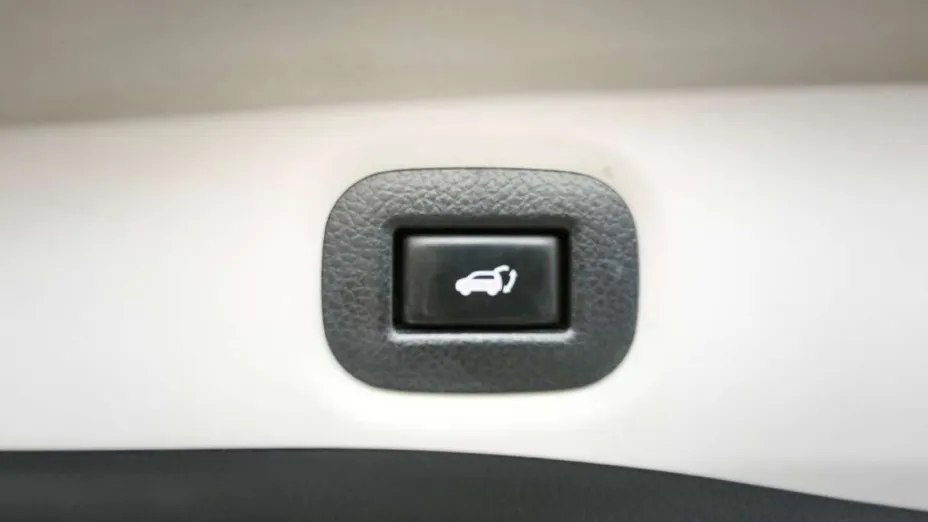 NISSAN X-Trail -