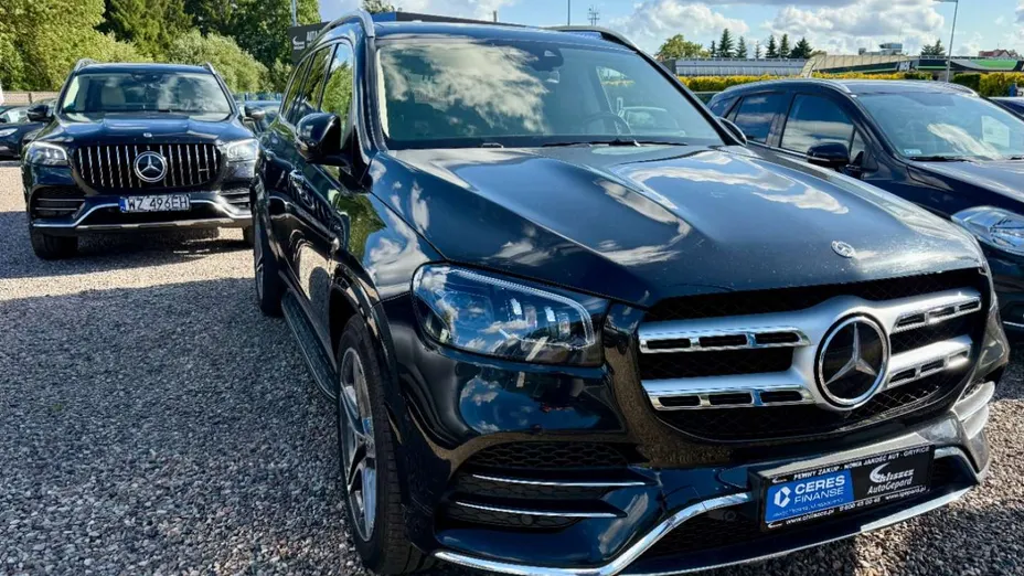 MERCEDES-BENZ GLS -