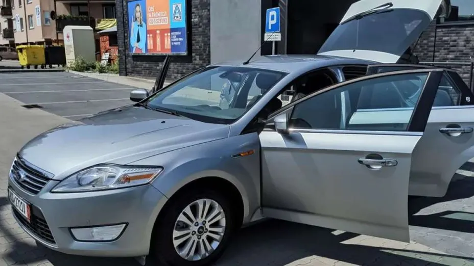FORD Mondeo -