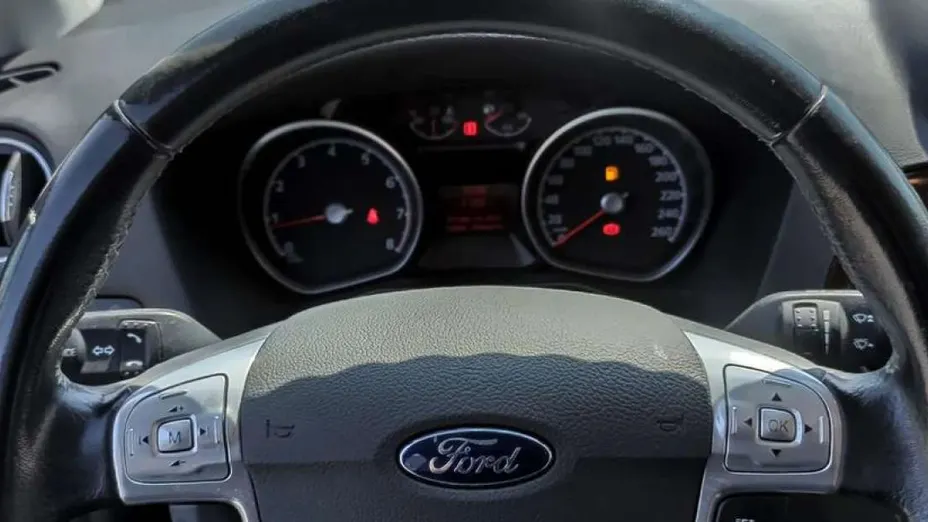 FORD Mondeo -
