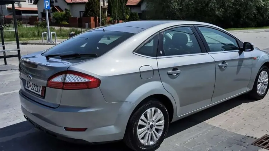 FORD Mondeo -