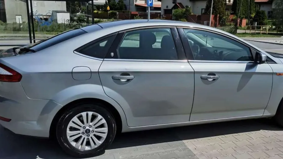 FORD Mondeo -
