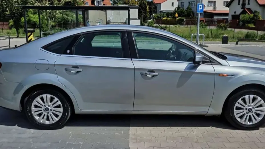 FORD Mondeo -