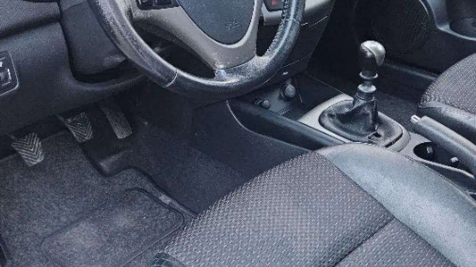 HYUNDAI i30 -