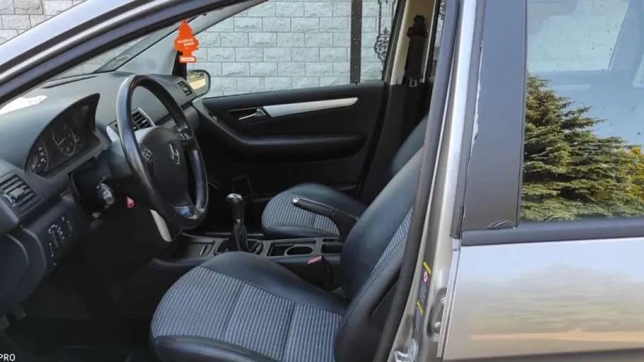 MERCEDES-BENZ A Klasa -
