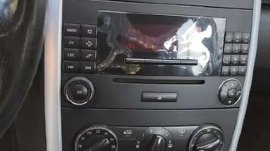 MERCEDES-BENZ A Klasa -