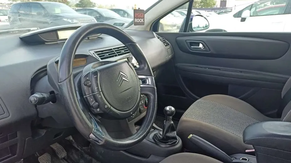 CITROEN C4 -