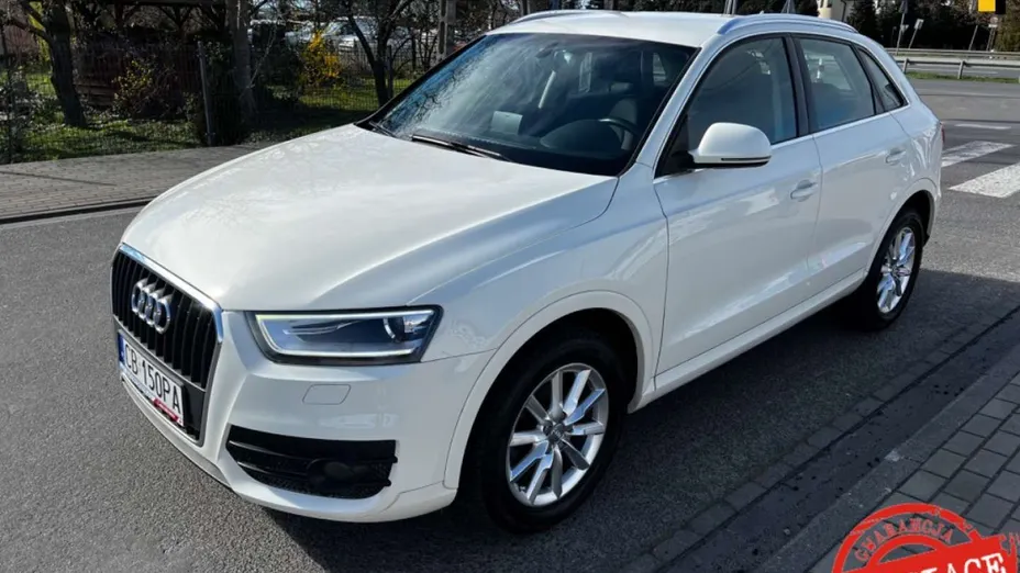 AUDI Q3 -