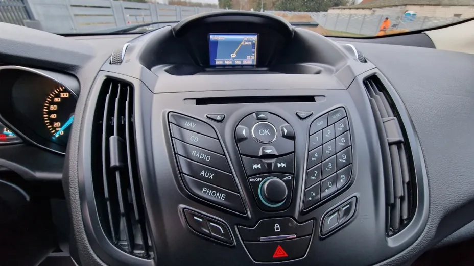 FORD Kuga -