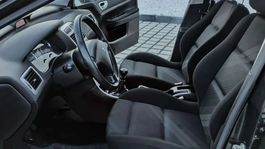 PEUGEOT 307 -