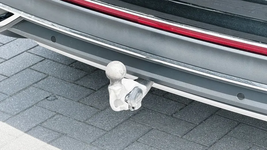 VOLKSWAGEN Tiguan -